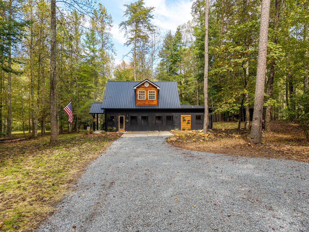 331 Rocky Hollow Road Ellijay, GA 30536 - Photo 8 of 70 Gallery Image 8