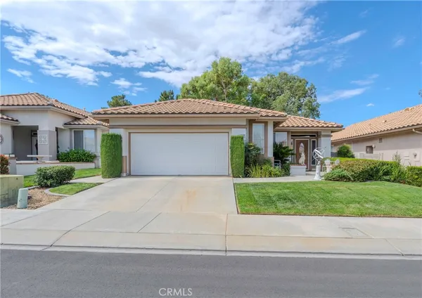 $419,900 | 1725 Fairway Oaks Avenue, Banning, CA 92220