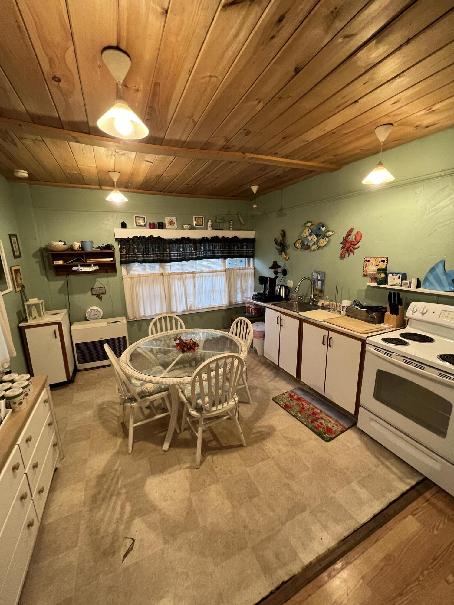 15 Buffum Hill Road Wells, ME 04090 - Photo 4 of 10 Kitchen