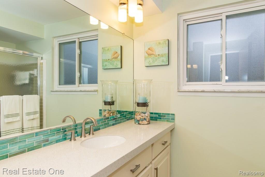 1722 Crooks Road Rochester Hills, MI 48309 - Photo 33 of 53