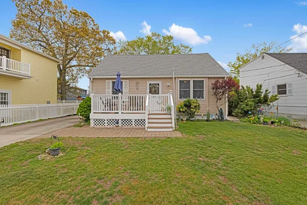 $579,000 | 204 Frances Avenue, Villas, NJ 08251