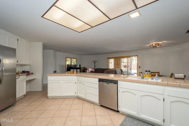 $1,100,000 | 670 Lions Gate Drive, Oxnard, CA 93030