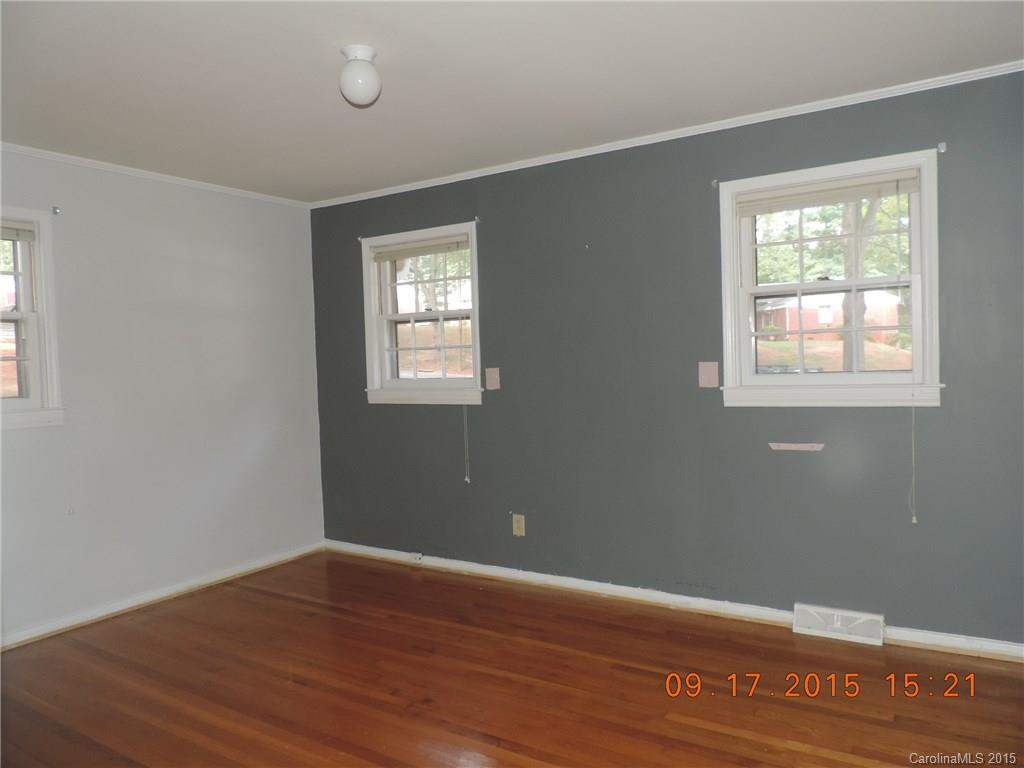 3003 Minnesota Road, Unit 3003 Charlotte, NC 28208 - Photo 8 of 10 Gallery Image 8