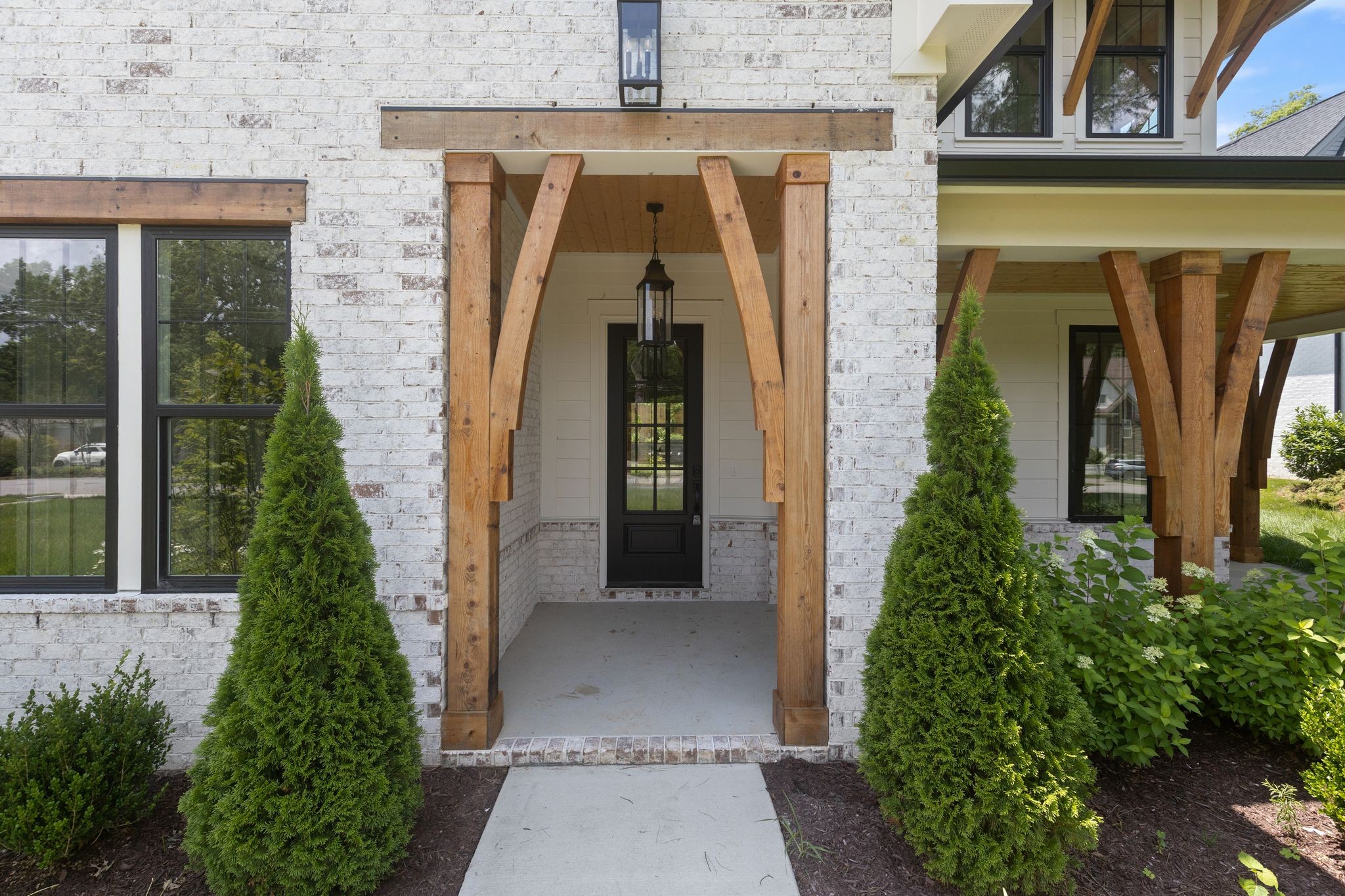 2823 Sugar Tree Road Nashville, TN 37215 - Photo 3 of 59 a view of a front door of the house