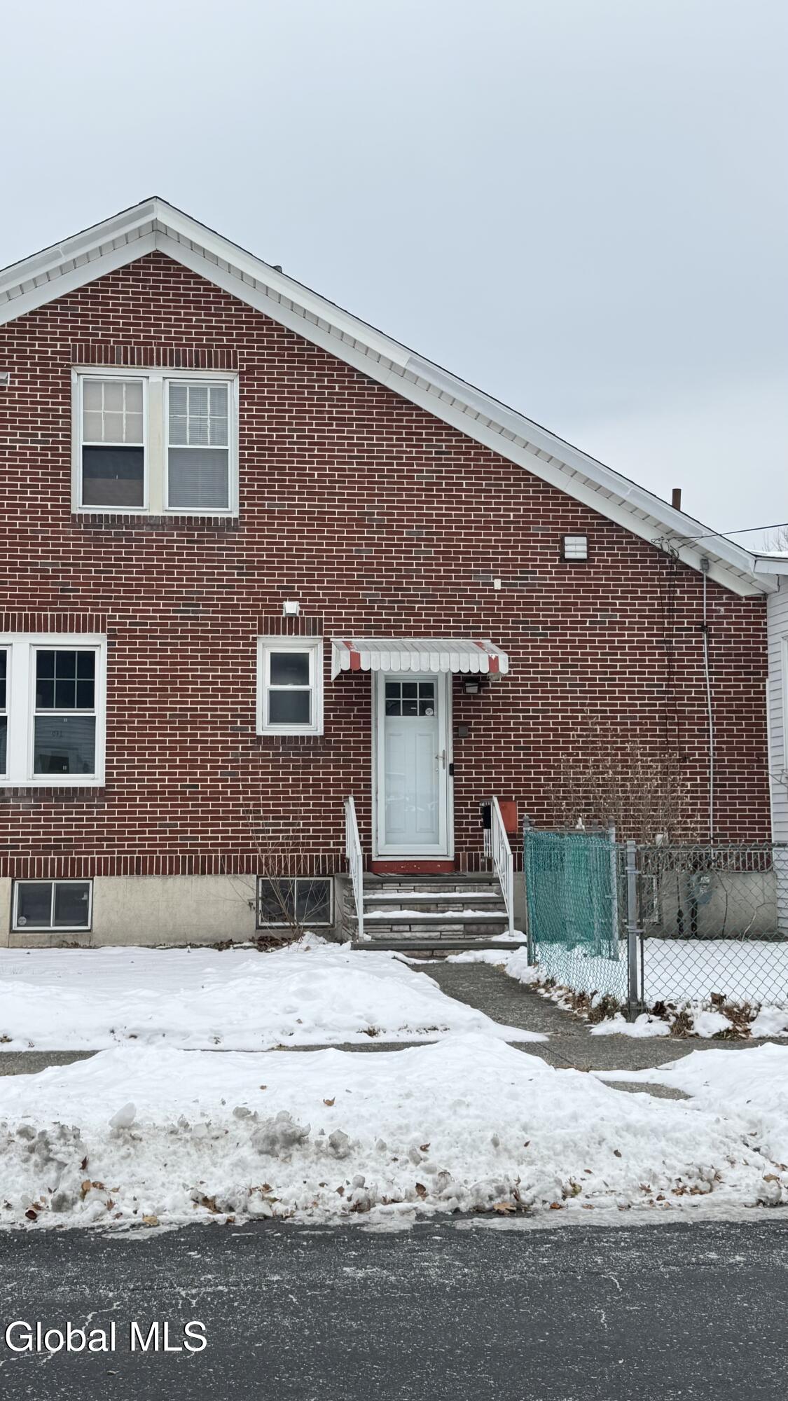 1058 Washington Avenue, Unit 2 Albany, NY 12203 - Photo 1 of 14 IMG_0341