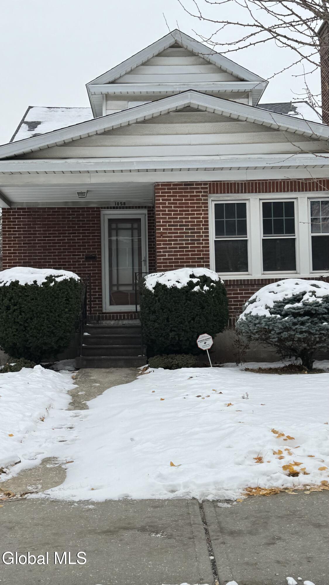 1058 Washington Avenue, Unit 2 Albany, NY 12203 - Photo 14 of 14 FullSizeRender