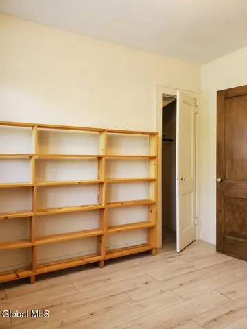 $1,250 | 1058 Washington Avenue, Unit 2, Albany, NY 12203