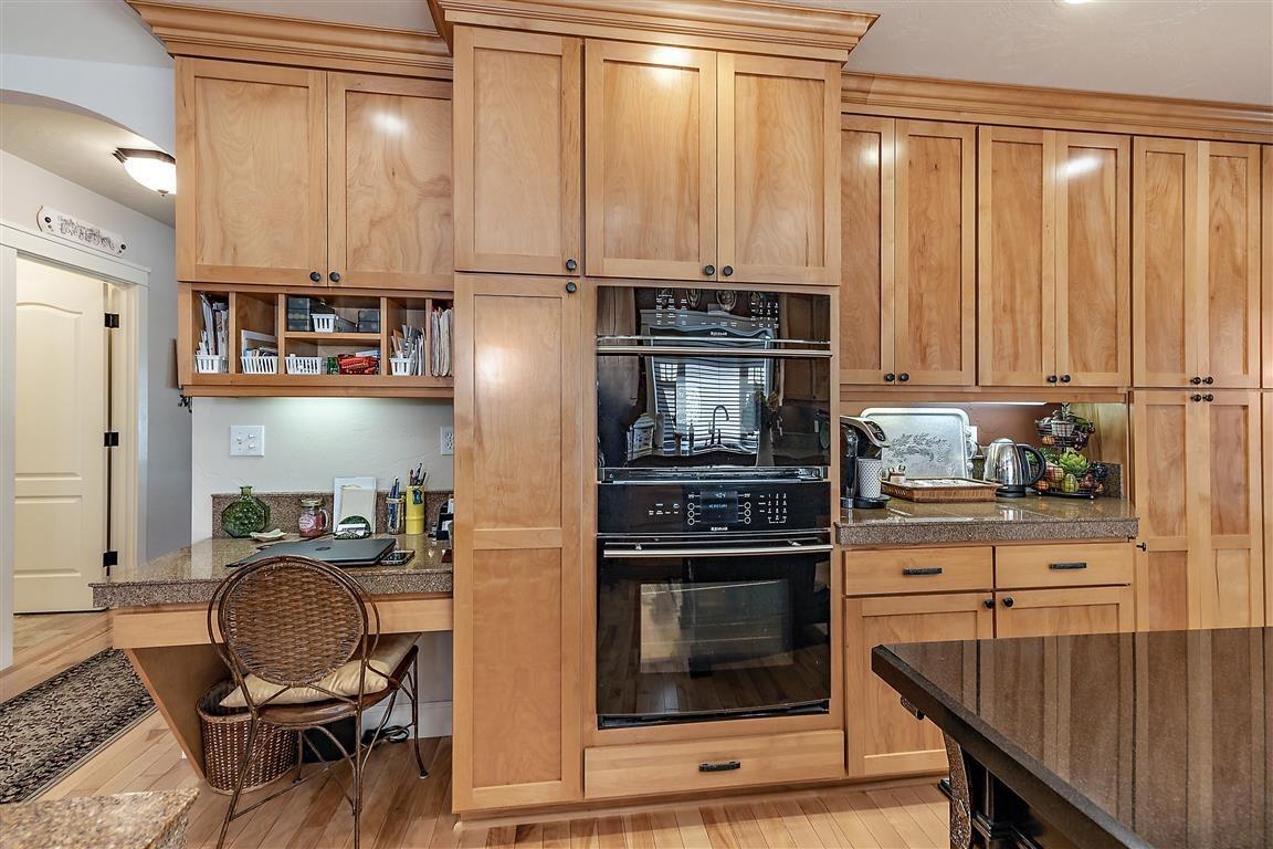1096 Pumpkin Ridge Eagle Point, OR 97524 - Photo 15 of 35 Additional Photo