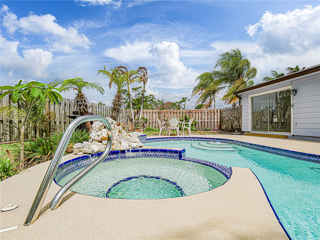 901 Beach Lane Sebastian, FL 32958 - Photo 33 of 36