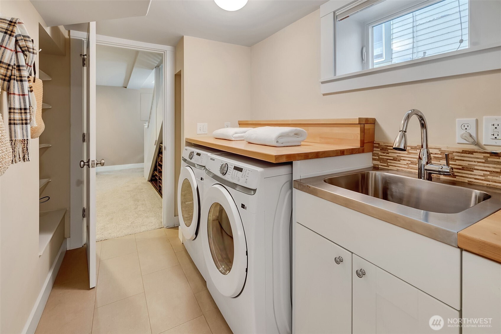 1834 North 54th Street Seattle, WA 98103 - Photo 25 of 40 Gallery Image 25