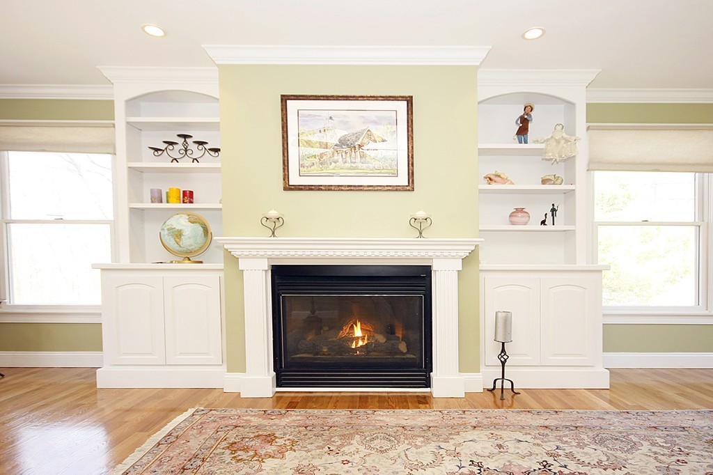 30 Lakeview Avenue Danvers, MA 01923 - Photo 13 of 22