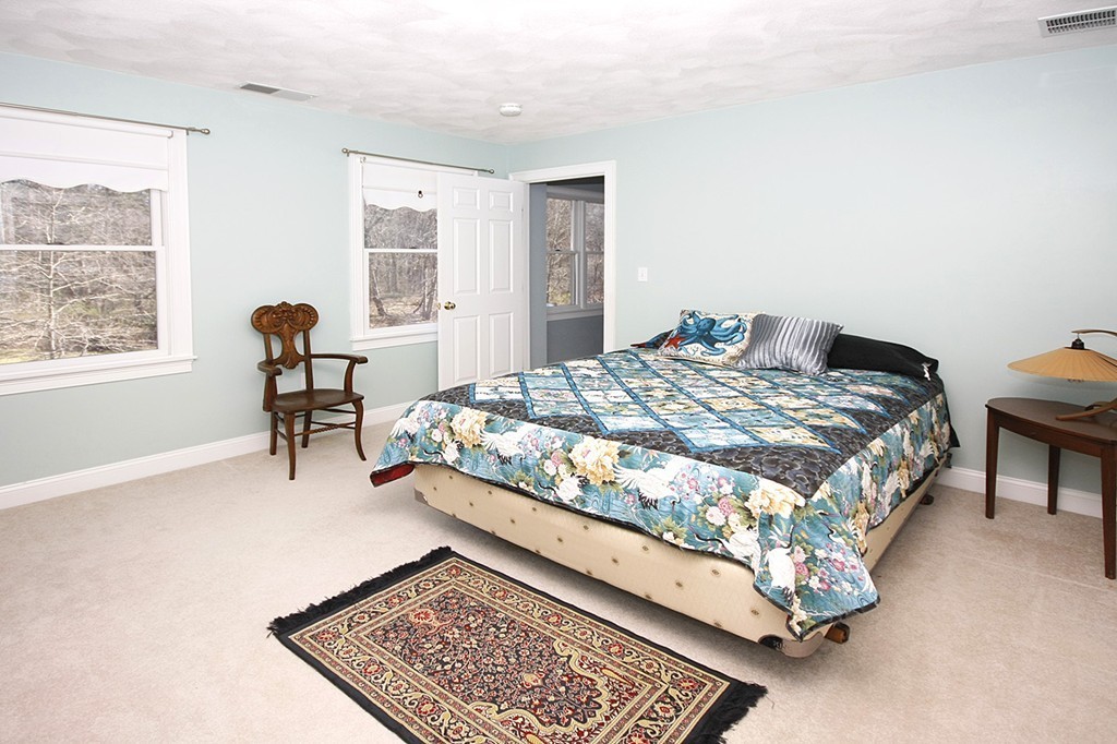 30 Lakeview Avenue Danvers, MA 01923 - Photo 17 of 22