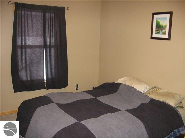 9076 Raspberry Ridge Fife Lake, MI 49633 - Photo 8 of 15 1723357-7.JPG