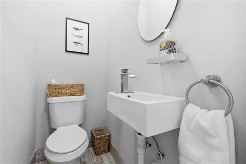 $425,000 | 4128 Mercier Street, Kansas City, MO 64111