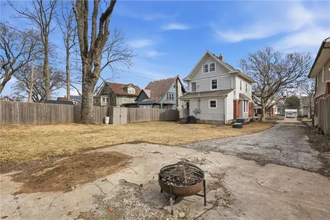 $425,000 | 4128 Mercier Street, Kansas City, MO 64111