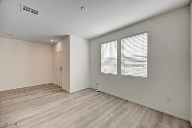 $349,990 | 626 Bellus Place, Henderson, NV 89015