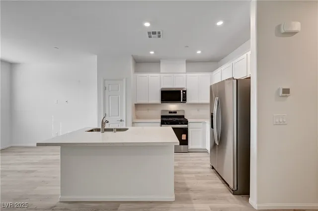 $349,990 | 626 Bellus Place, Henderson, NV 89015