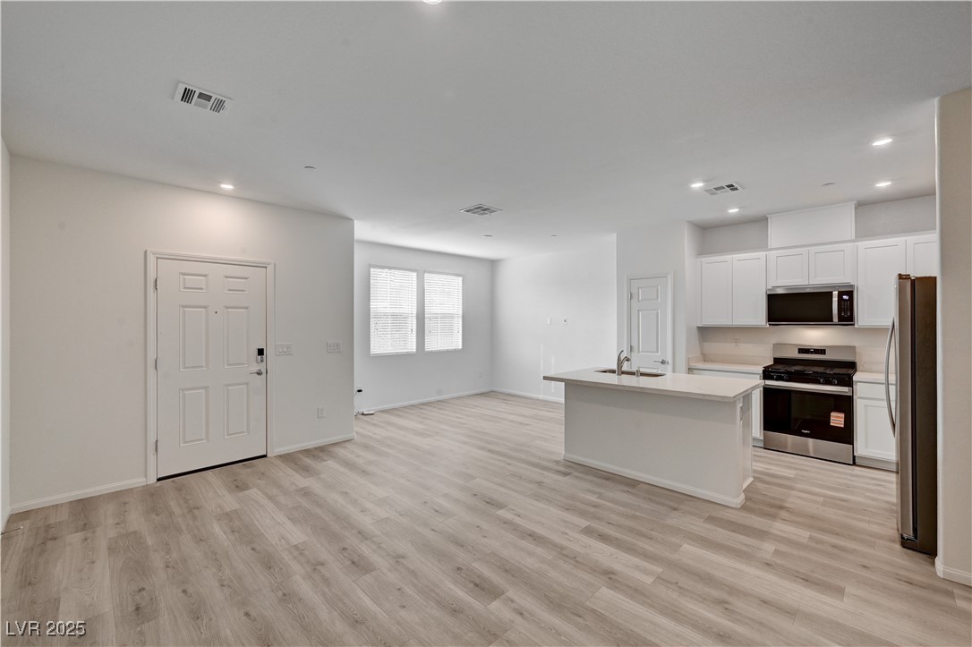 626 Bellus Place Henderson, NV 89015 - Photo 8 of 54