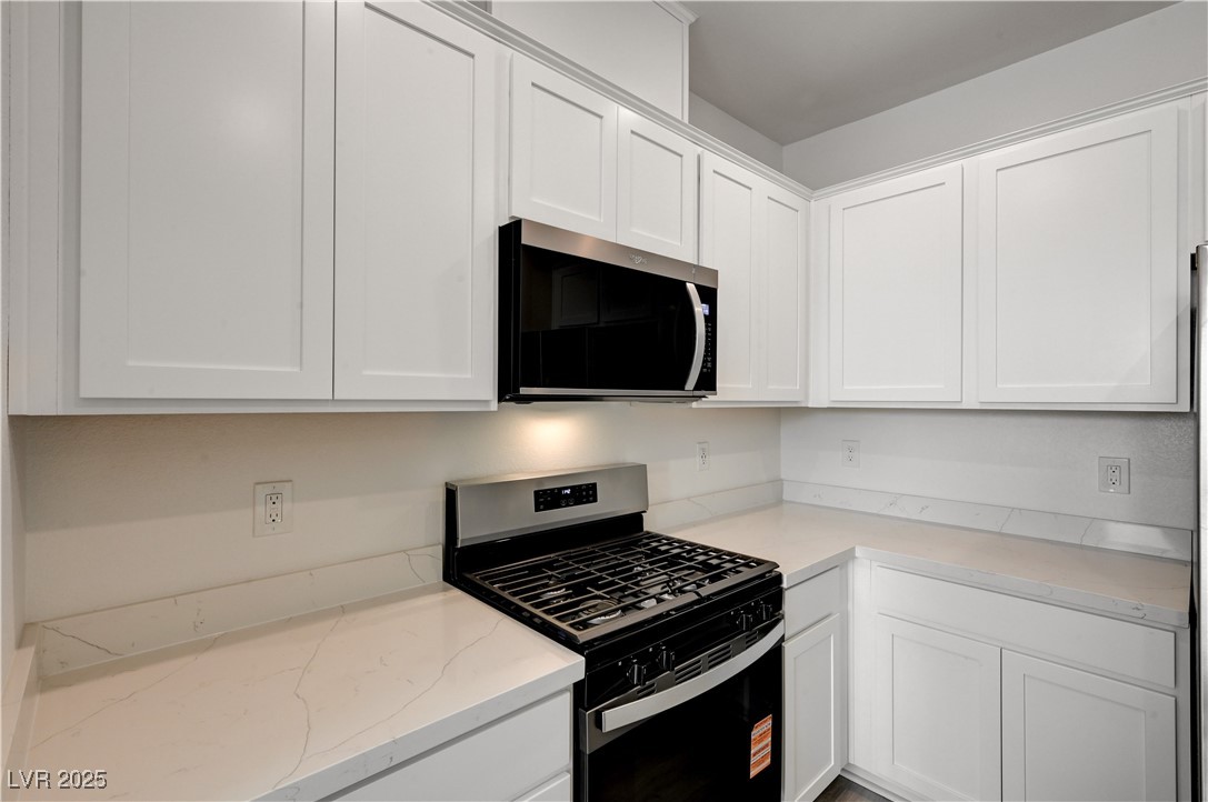 626 Bellus Place Henderson, NV 89015 - Photo 9 of 54