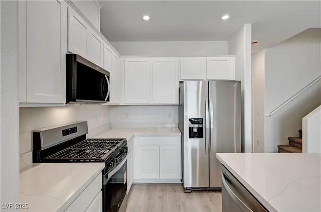 $349,990 | 626 Bellus Place, Henderson, NV 89015