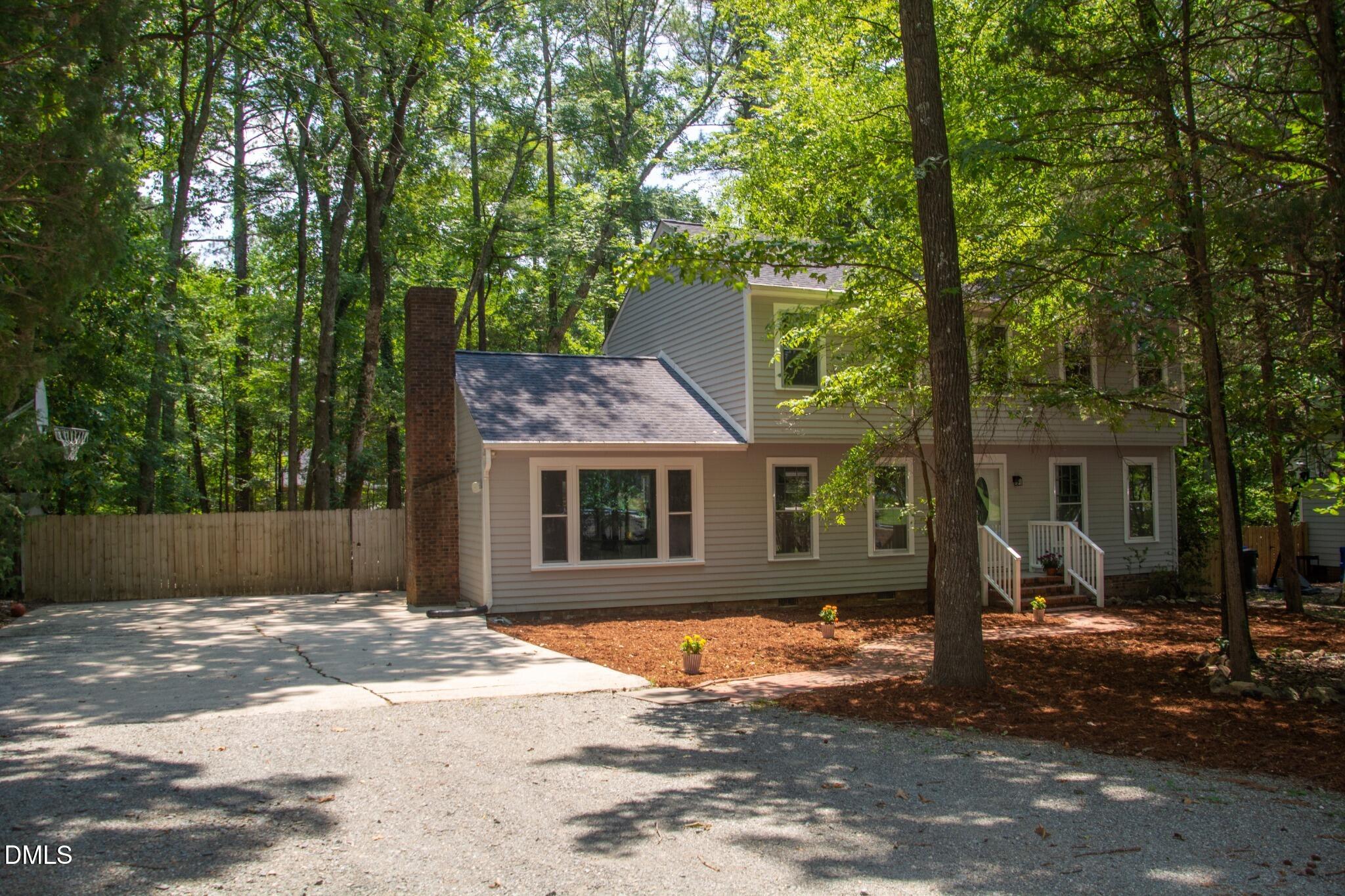 110 Country Road Chapel Hill, NC 27514 - Photo 28 of 37 Country ext 1