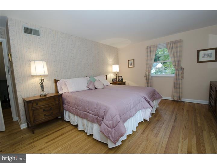 624 Brookwood Road Wayne, PA 19087 - Photo 14 of 18