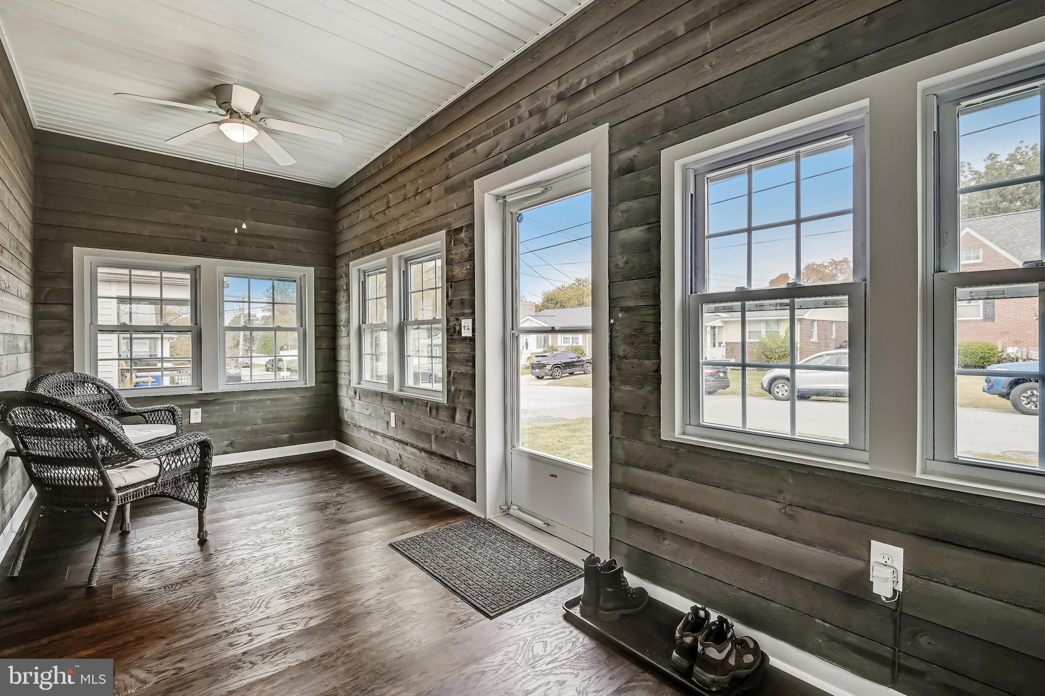8440 Church Road Pasadena, MD 21122 - Photo 5 of 44 Enclosed front porch