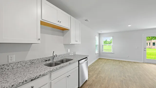 $269,900 | 130 Culbertson Court, Holly Hill, SC 29059