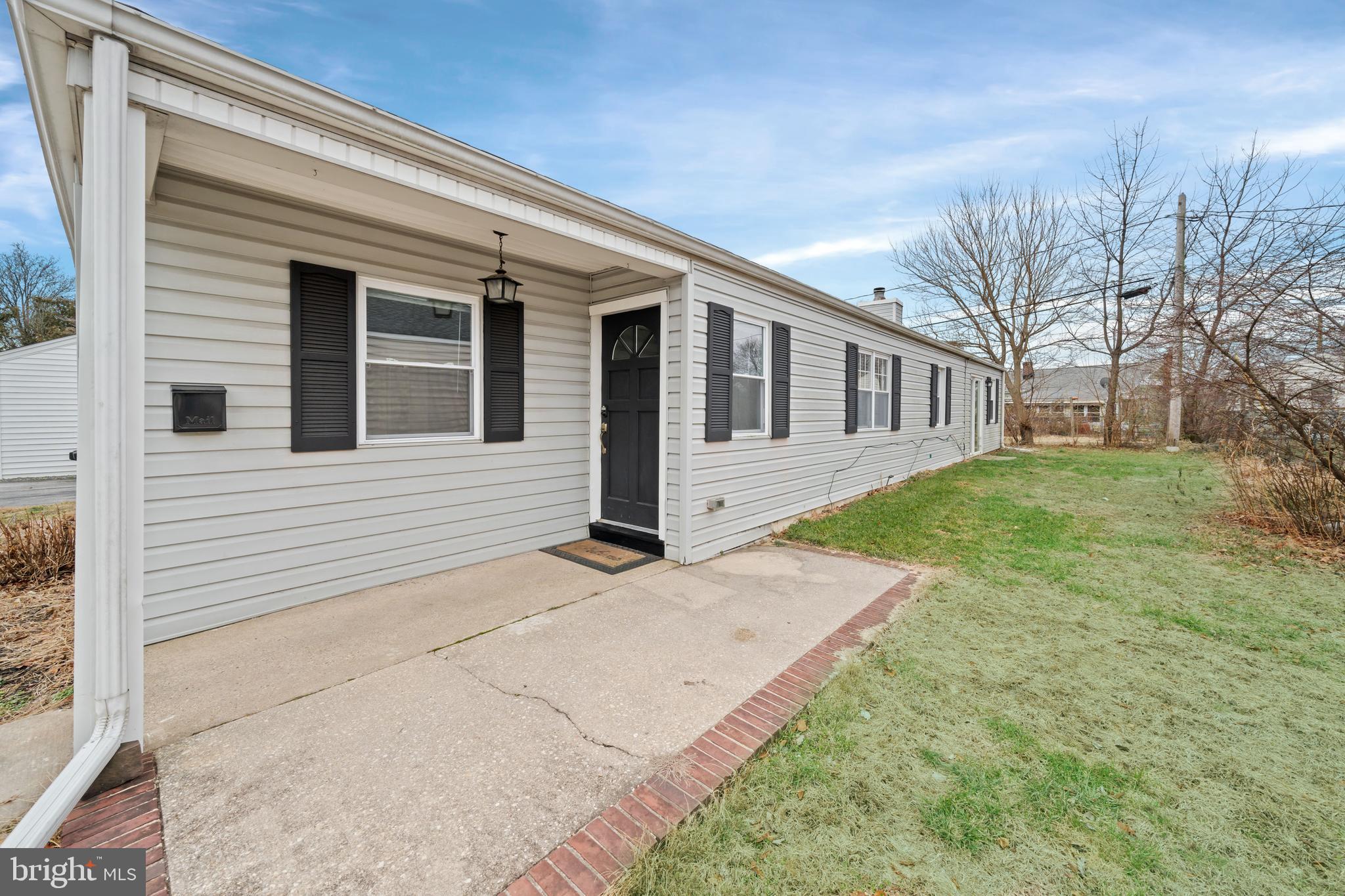 704 Harwood Road Wilmington, DE 19804 - Photo 4 of 30 a view of a house with a yard