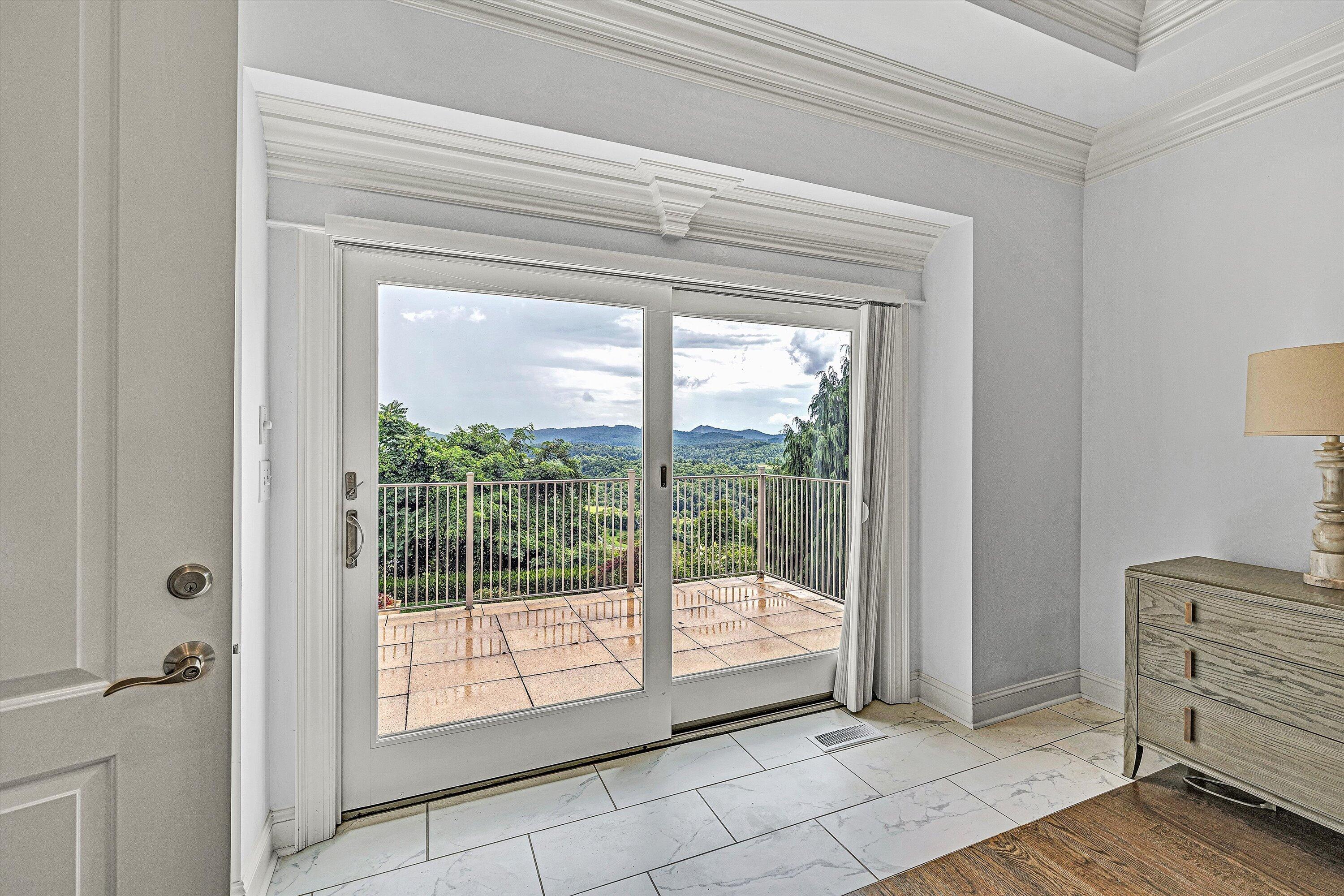 10947 Bottom Creek Road Bent Mountain, VA 24059 - Photo 21 of 59 28-DSC00556