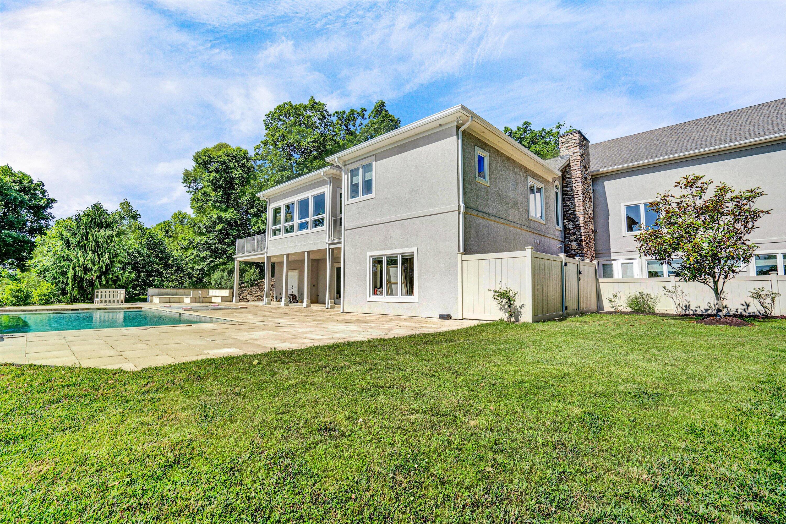 10947 Bottom Creek Road Bent Mountain, VA 24059 - Photo 5 of 59 76-DSC00019