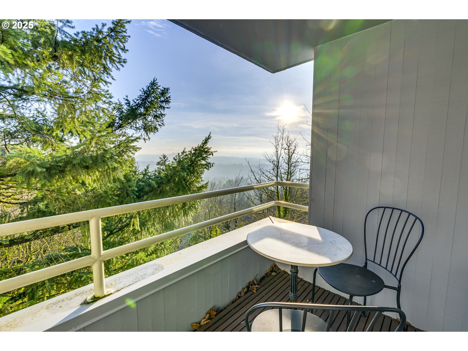 3220 Southwest Fairmount Boulevard Portland, OR 97239 - Photo 28 of 47 Gallery Image 28