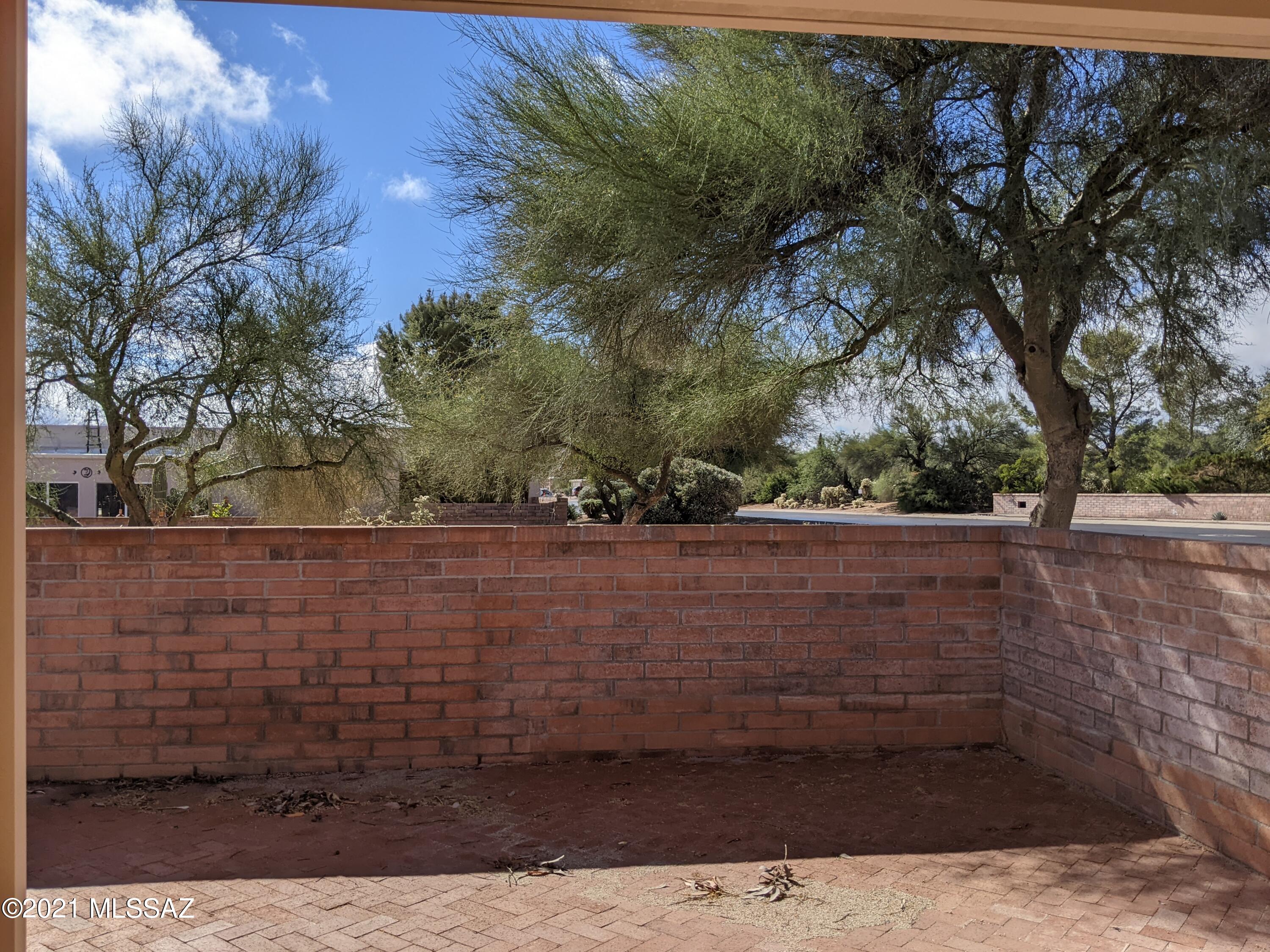 1720 North Rio Mayo Green Valley, AZ 85614 - Photo 24 of 26 Gallery Image 24