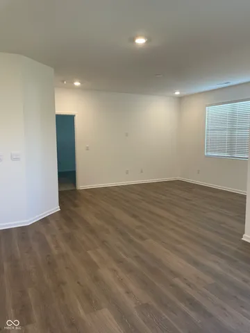 $2,300 | 940 Saddlebrook Farms Boulevard, Whiteland, IN 46184