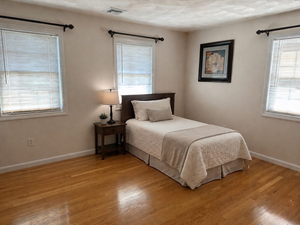173 Water Street Danvers, MA 01923 - Photo 11 of 25