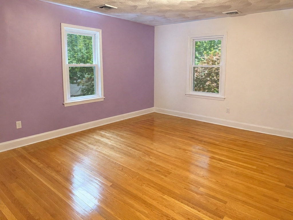 173 Water Street Danvers, MA 01923 - Photo 12 of 25