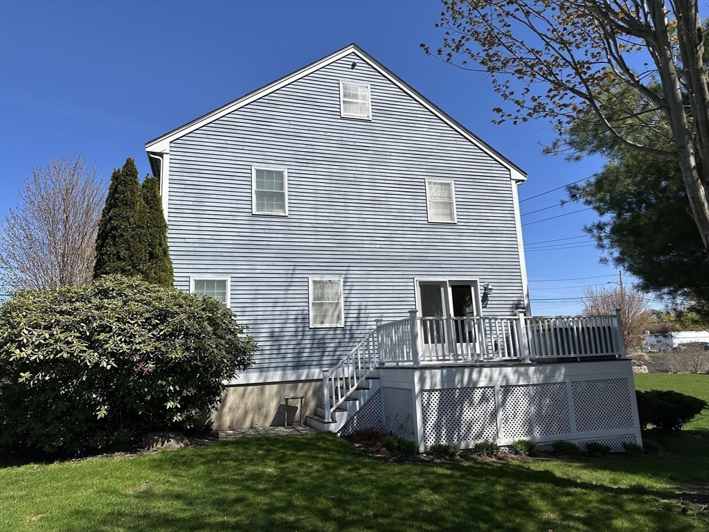 173 Water Street Danvers, MA 01923 - Photo 23 of 25