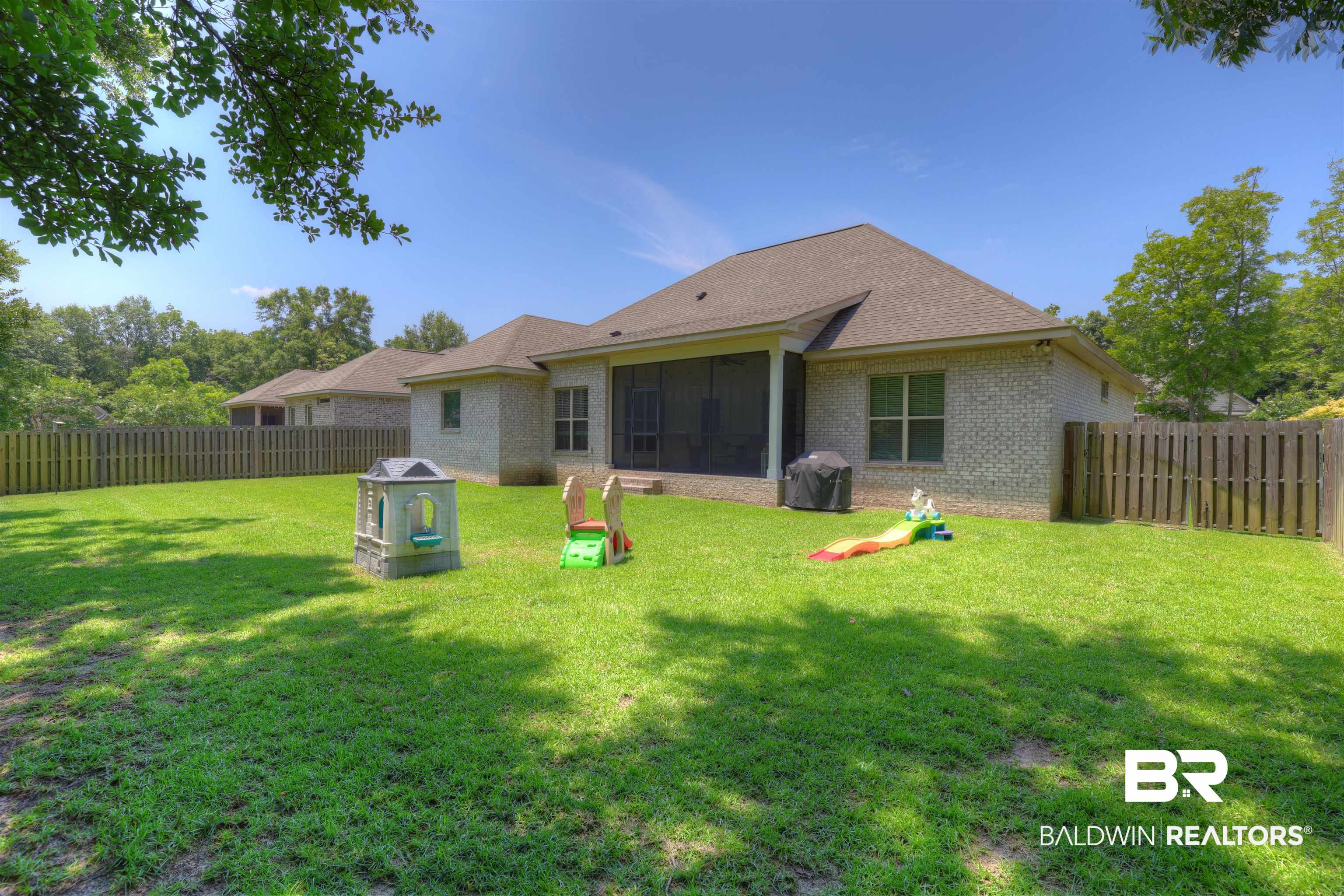 21438 Roundhouse Road Fairhope, AL 36532 - Photo 21 of 24 Backyard