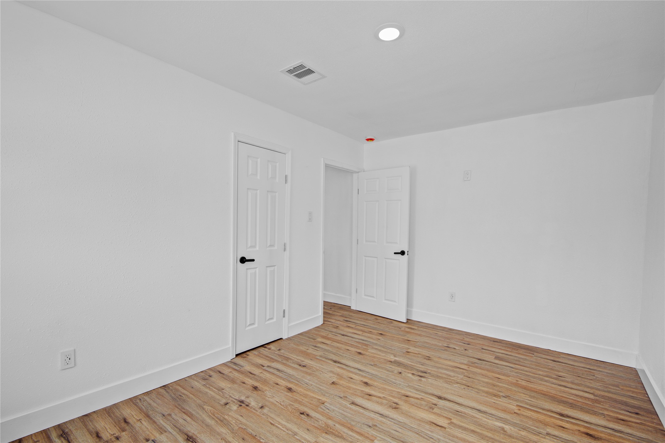 1203 West 6th Street Freeport, TX 77541 - Photo 32 of 35