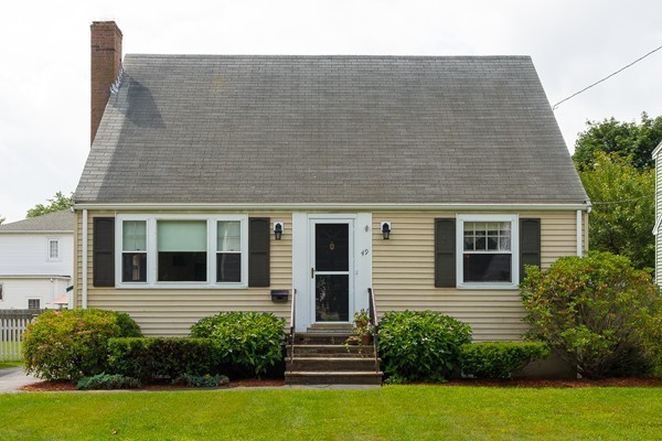 49 Hawley Road Melrose, MA 02176 - Photo 1 of 15 Gallery Image 1