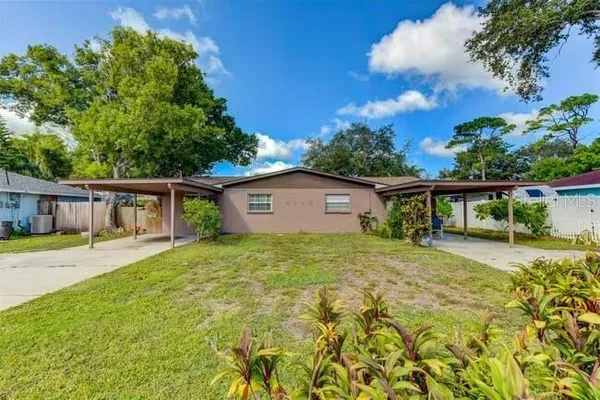 $1,850 | 5318 17th Street West, Unit A, Bradenton, FL 34207