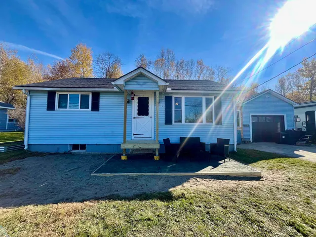 $210,000 | 38 Riverside Drive, Northumberland, NH 03582