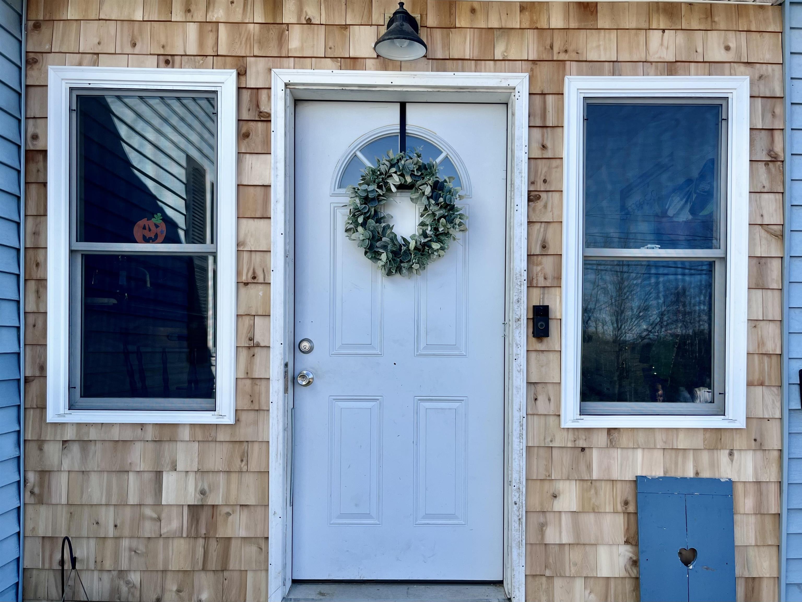 38 Riverside Drive Northumberland, NH 03582 - Photo 2 of 27