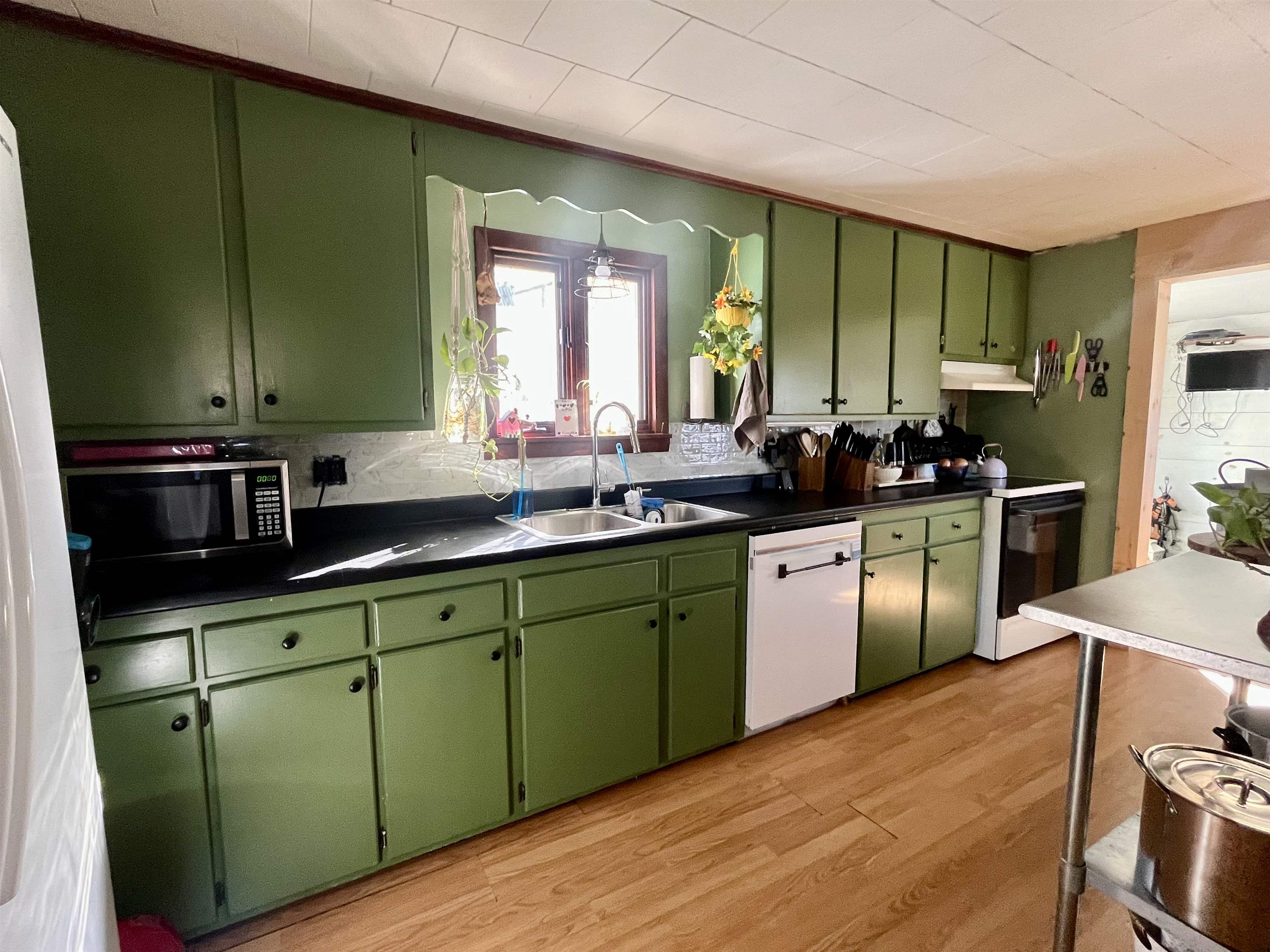 38 Riverside Drive Northumberland, NH 03582 - Photo 4 of 27