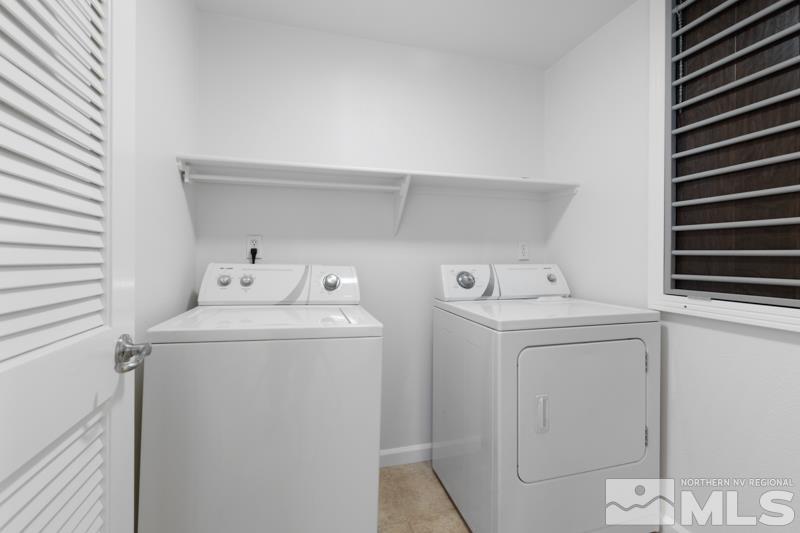 17000 Wedge Parkway, Unit 2925 Reno, NV 89511 - Photo 11 of 23 a utility room with dryer and washer