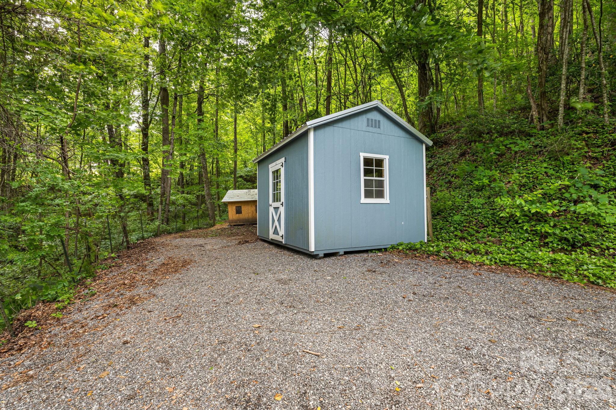 107 Mercy Ridge Sylva, NC 28779 - Photo 38 of 47 a view of backyard of house