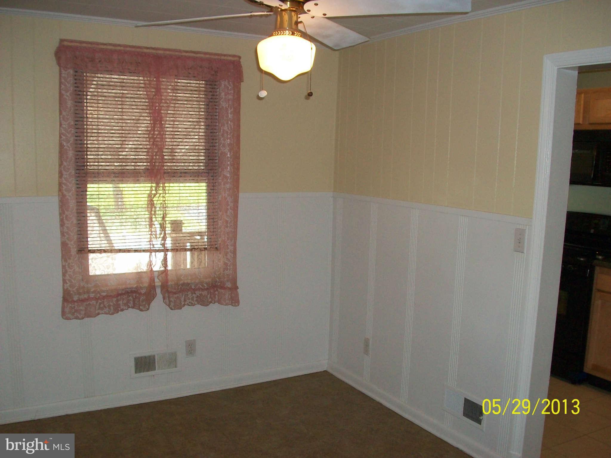 1936 Searles Road Baltimore, MD 21222 - Photo 4 of 13 Dining Room