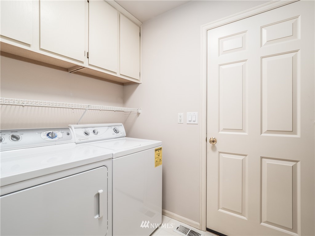20104 27th Avenue Southeast Bothell, WA 98012 - Photo 22 of 27 a utility room with dryer and washer