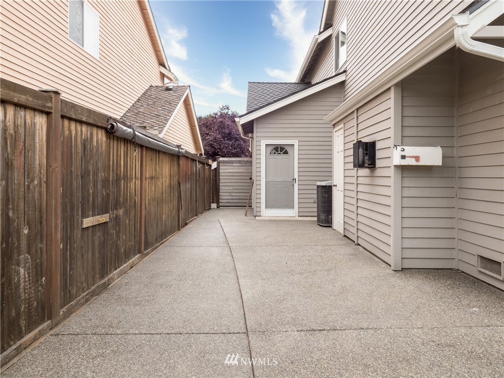 20104 27th Avenue Southeast Bothell, WA 98012 - Photo 26 of 27 a view of a house with backyard