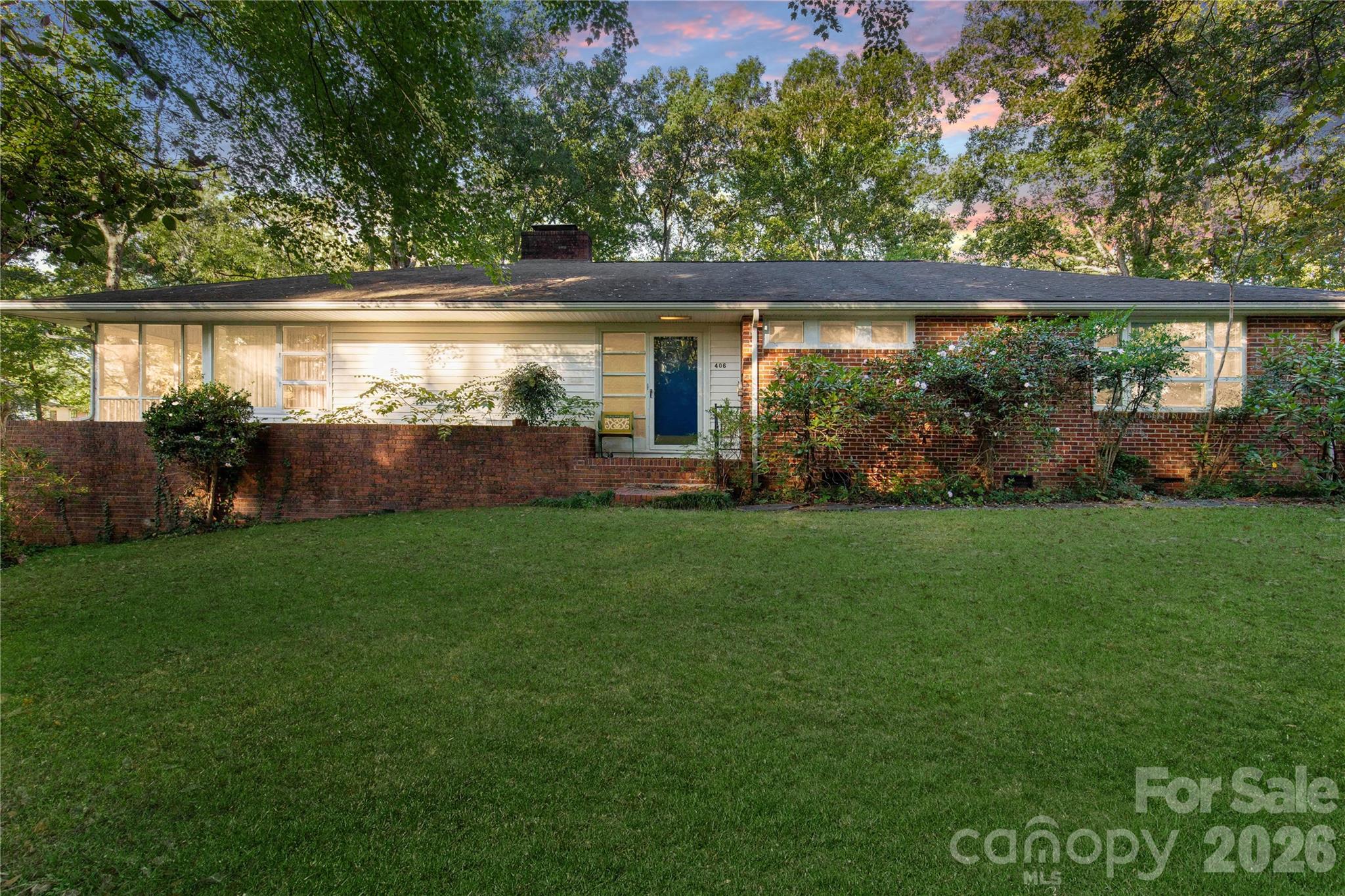 406 Pine Street Lancaster, SC 29720 - Photo 5 of 31